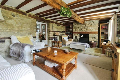 undefined, Clover Cottage