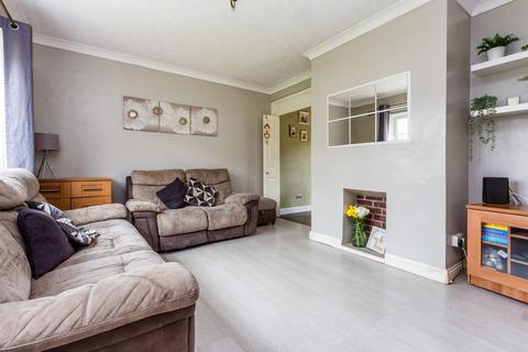 10 Barnwell Drive, Rushden, NN10 9HP