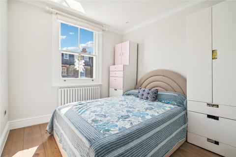 35 Muncaster Road, London, SW11 6NX