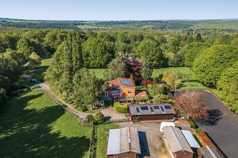 5 bedroom detached house for sale, High Oak, Far Forest, DY14 9EA