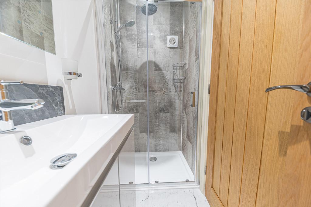 En-suite shower room