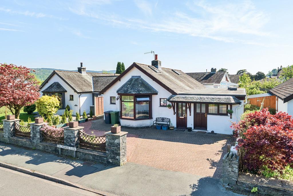 8 Collingwood Close