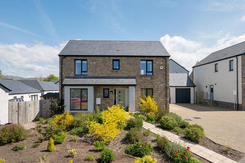 3 bedroom detached house for sale, 55 Oakfield Park, Kirkby Lonsdale, LA6 2FQ