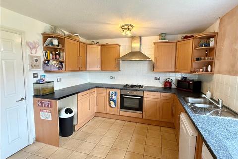8 Glebe Close, Great Wakering, Southend-on-sea, SS3 0DZ