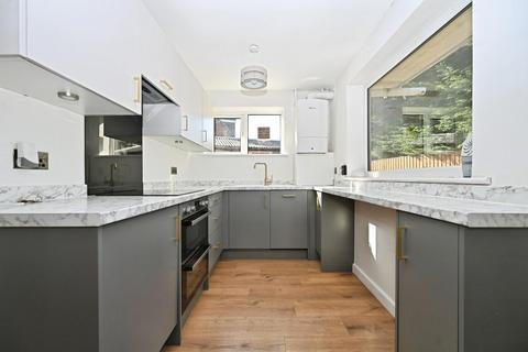 3 bedroom house for sale, Fernbank Drive, Baildon