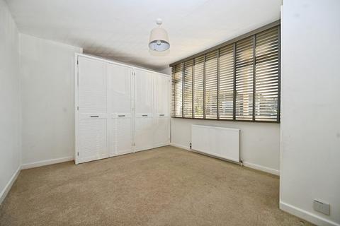 3 bedroom semi-detached house for sale, Fernbank Drive, Baildon
