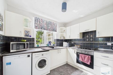 3 bedroom end of terrace house for sale, Farfield Avenue, Beeston