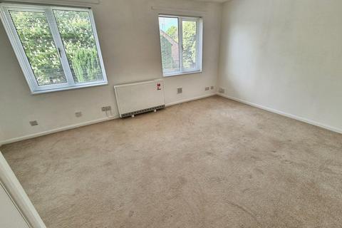 1 bedroom maisonette to rent, Ruskin Close, Basingstoke RG21