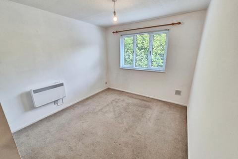 1 bedroom maisonette to rent, Ruskin Close, Basingstoke RG21