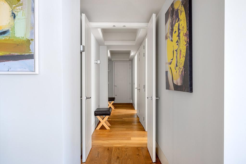 Paramount House 23