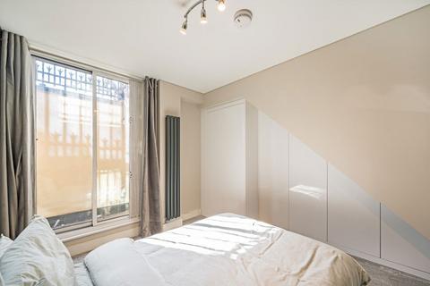 2 bedroom flat to rent, Owen Street, London EC1V