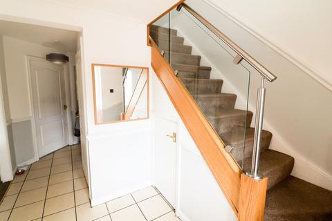 4 bedroom semi-detached house for sale, Valemount, Glossop SK13