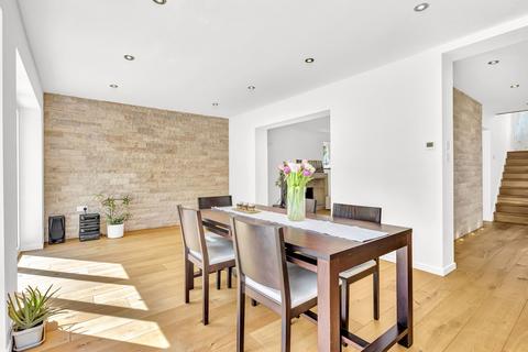 51 Dome Hill, Caterham, CR3 6EF