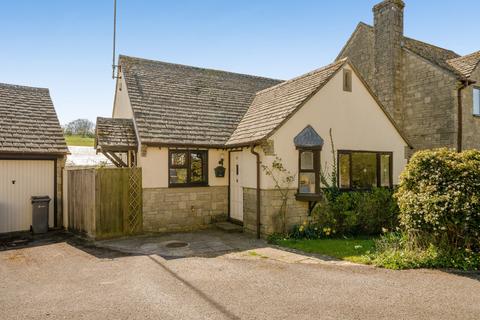 2 bedroom bungalow for sale, Crail View, Northleach, Cheltenham, Gloucestershire, GL54