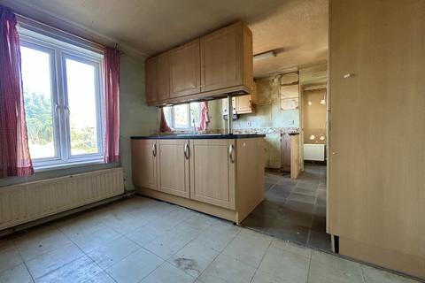 3 bedroom semi-detached house for sale, Sparsholt road