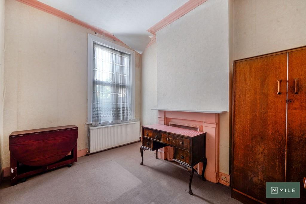 81 Purves Road - JPtye1 TKEkd Vdv3 Ps FJT