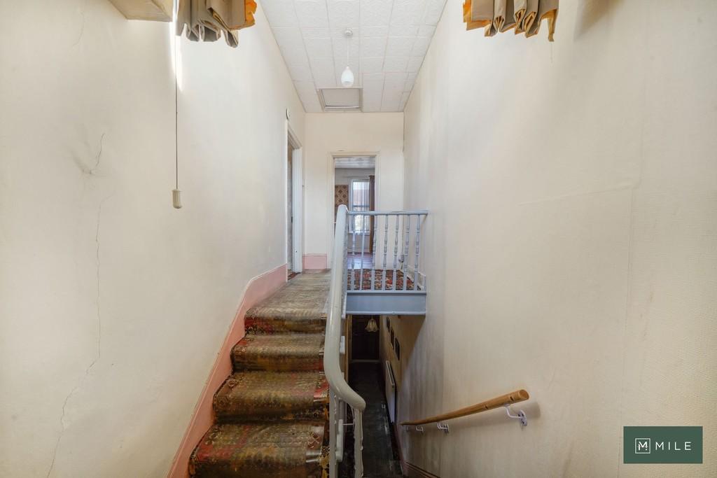 81 Purves Road - K3 BJKq QJXEDKQz Kcx3 A7