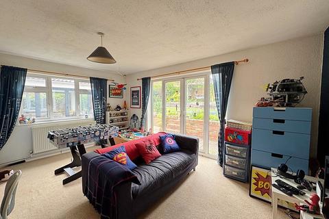 4 bedroom detached house for sale, Highland Road, Kenilworth