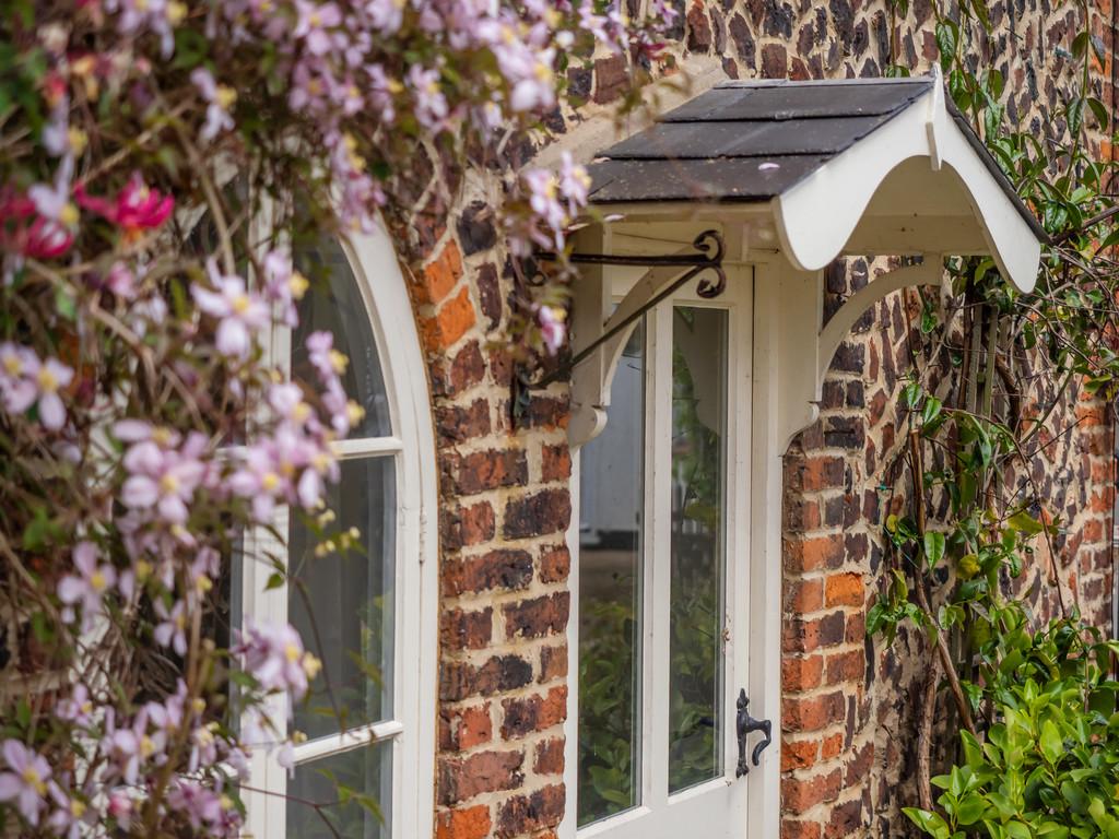 Honeysuckle Cottage-14