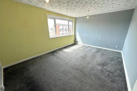 3 bedroom maisonette for sale, Lumsden Road, Southsea