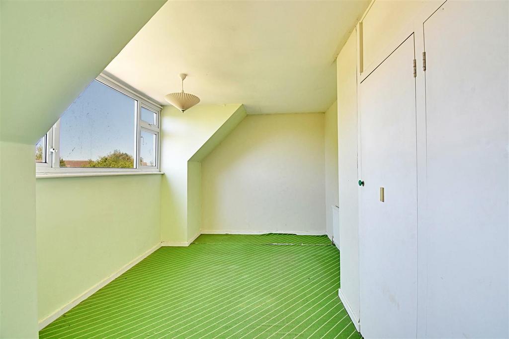 Bedroom 2 1.jpg