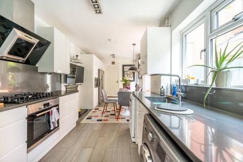 80 Buxton Road, London, E15 1QX
