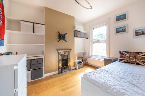 80 Buxton Road, London, E15 1QX