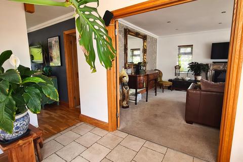 Penhorwood Highcliffe Close, Seaton, EX12 2QA