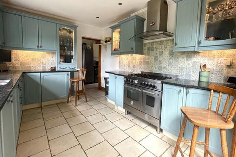Penhorwood Highcliffe Close, Seaton, EX12 2QA