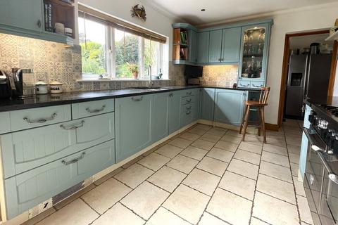Penhorwood Highcliffe Close, Seaton, EX12 2QA