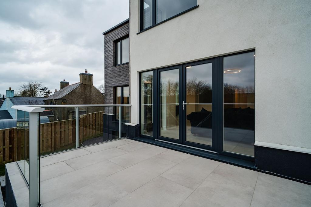 Balcony/Deck
