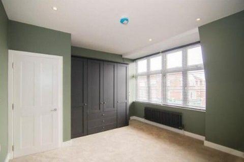 2 bedroom maisonette to rent, Upper Richmond Road West, London, SW14 7JU