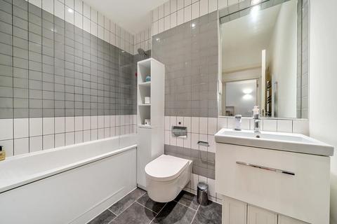 1 bedroom flat for sale, Lee Road, Blackheath, London, SE3