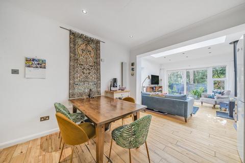 30 Hervey Road, London, SE3 8BS