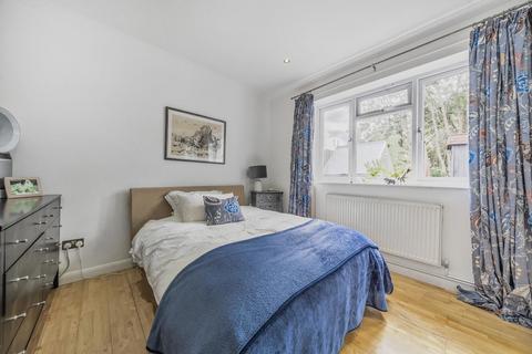 30 Hervey Road, London, SE3 8BS