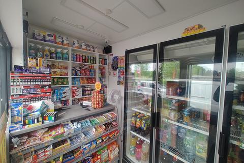 Retail property (high street) to rent, Stoney Lane, Balsall Heath B12