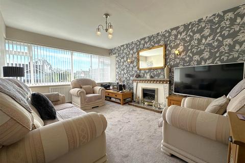 undefined, Station Close, Collingham, Newark