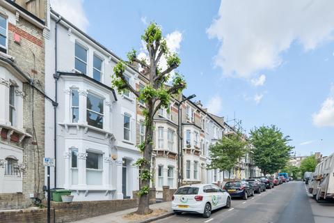 59a Gascony Avenue, London, NW6 4ND