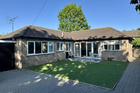 undefined, Flamstead End Road, Cheshunt