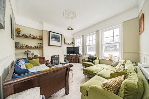 52a Broad Street, Teddington, TW11 8QY