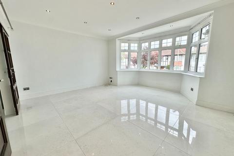 undefined, London NW4
