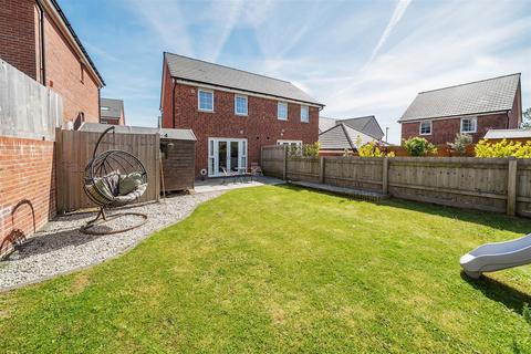 2 bedroom semi-detached house for sale, Long Meadow, Launceston