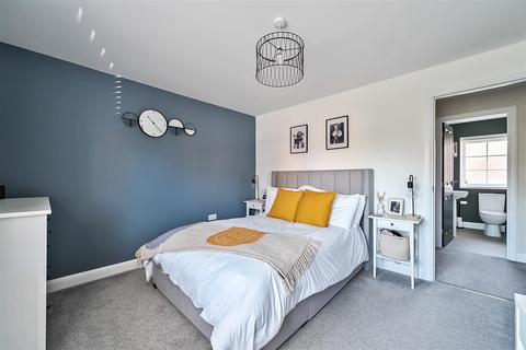 2 bedroom semi-detached house for sale, Long Meadow, Launceston