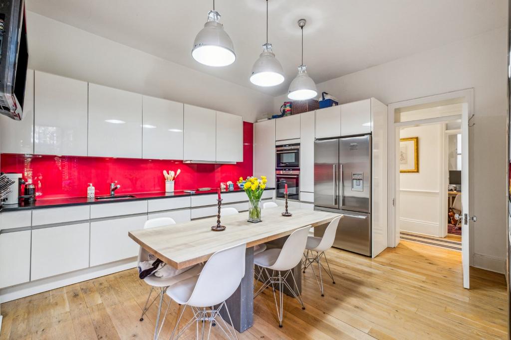 Kitchen/Dinning