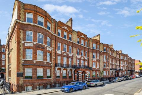 Wynnstay Gardens, London