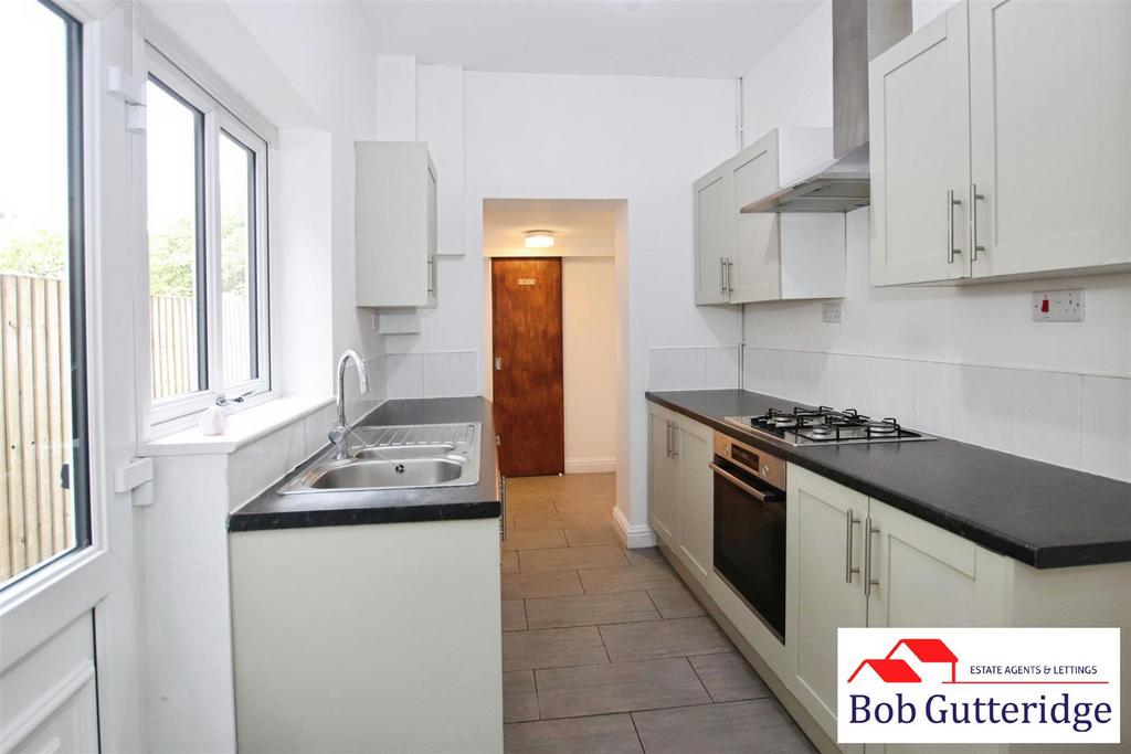 Fitted kitchen