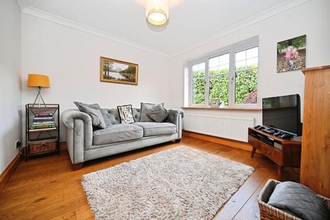 4 bedroom detached house for sale, Balmoral Way, Yeadon, Leeds