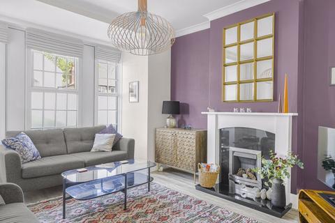 86 Standard Road, Bexleyheath, DA6 8DR