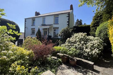 4 bedroom farm house for sale, Ty Plocyn, 1 Cardiff Road, Llantrisant, Pontyclun CF72 8DG