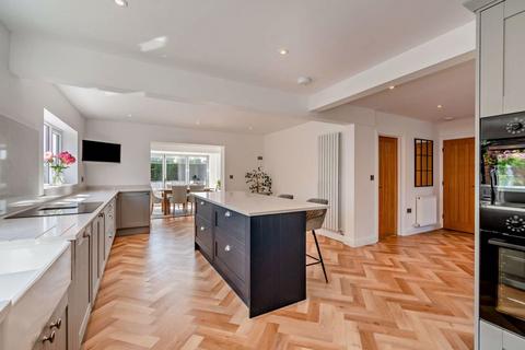 4 bedroom detached house for sale, Tattenhall, Nr Chester